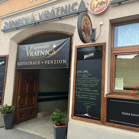 A Restaurace Zamecka Vratnica Pensionat 3*